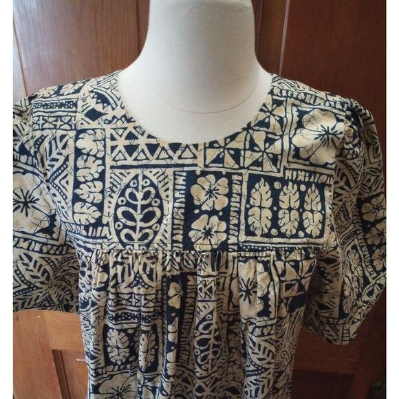 Royal Creations Hawaiian Muumuu Dress Sz M Geometric Tiki Midi Made in USA - Picture 3 of 6